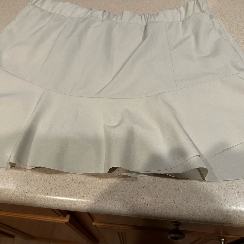 Vineyard Vines Cream Mini Skirt